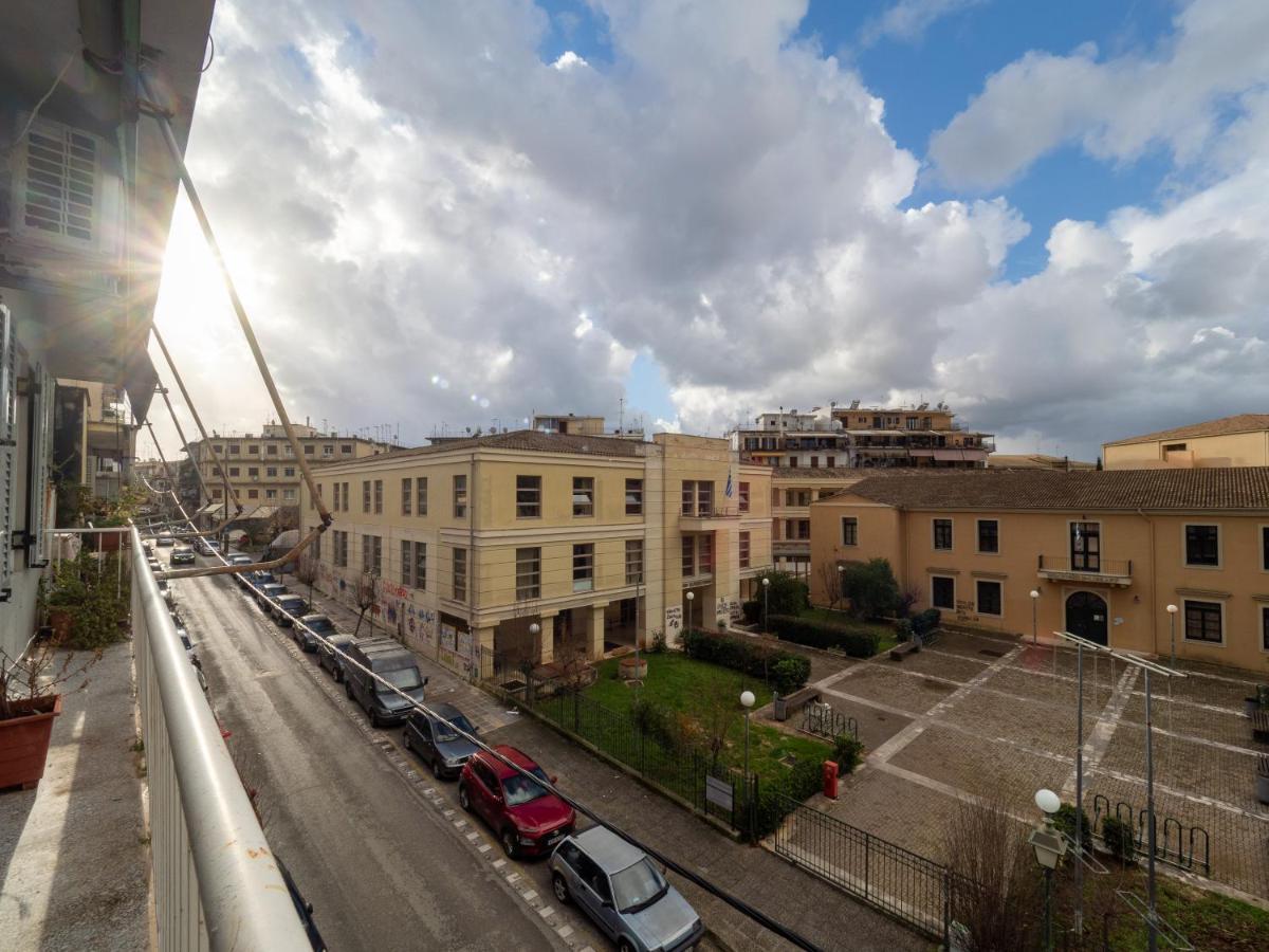 Central & Bright 2Bd Apt In Corfu Town Near Port ภายนอก รูปภาพ